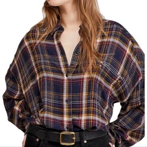 Hidden Valley Plaid button-down top🪞